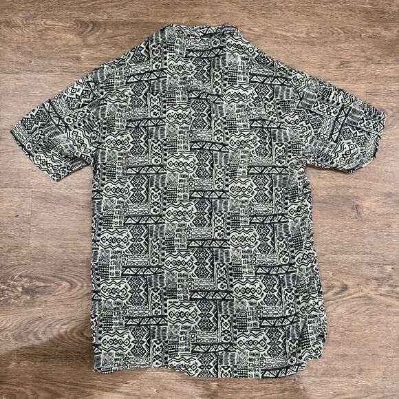 Kenny Flowers Men's Large Aztec Tribal Geometric Button-Up Shirt – Beach Tan - Picture 2 of 7
